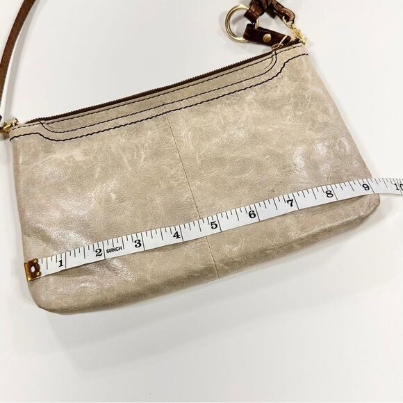 Hobo taupe leather wristlet purse with long crossbody strap - Picture 7 of 13